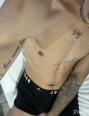 Xtudr - amojvnmastercash: Young dominant male controller, I'll keep your money for cum and you obey some idiot? If you're a good slut, I'll ...