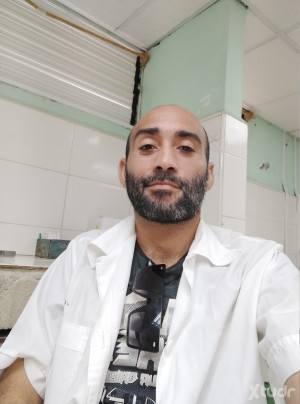 Xtudr - Luife: Una persona buscando dar y recibir placer 