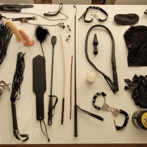 Xtudr - AmoTorturador40: I'm a sadistic dominant man. 
My sessions are between the animalistic and the painful. 
I can go without compassion...