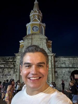 Xtudr - Amogdl: Mature dominant man, attractive, looking for submissive for BDSM session. Young, thin, who want to be used and submitted, pl...