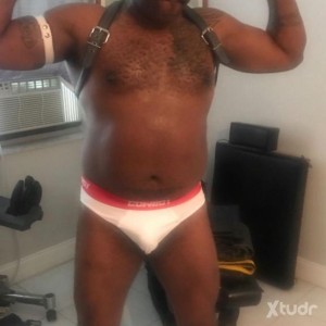 Xtudr - SendrabootHimbo: Love leather, boots, jocks, uniforms, harnesses, all kinds of gear.  Have a major boot fetish especially cowboy boo...