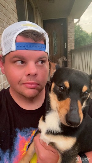 Xtudr - 1ql71m5m: Single, 👀 for friend’s and cool people to hang out with, I enjoy hiking,fishing, racing, basketball and football, if you l...