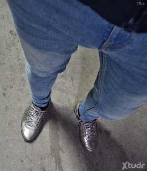 Xtudr - Winner: I'm hardly logging in anymore because with the changes they're making, this is getting worse all the time. I'll probably del...