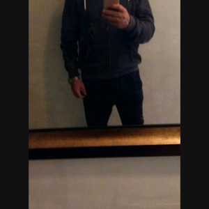 Xtudr - boy2000: I'm looking for a dominant man with a big penis.