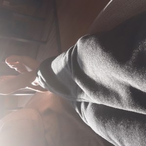 Xtudr - deiff1989: I'm looking for a submissive dog, to serve me. To have him naked around the house, or in jockstraps.
To have him obey me,...