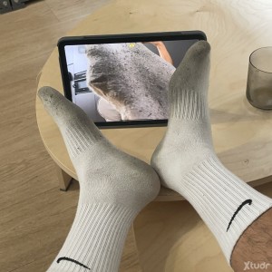 Xtudr - Blackoutwise: Kinky Dom
Interés en fetiches (ropa deportiva / olor) y en dinámica de control financiero (findom) si hay cabeza y ent...