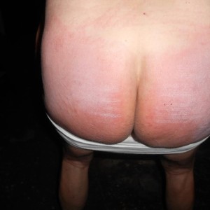 Xtudr - spankeebcn: I'm 1.78, 73 kg, 52 years old
hair on body not hairy
balls, dick, and ass waxed
dick 20 cm
good ass and good nipples to ...