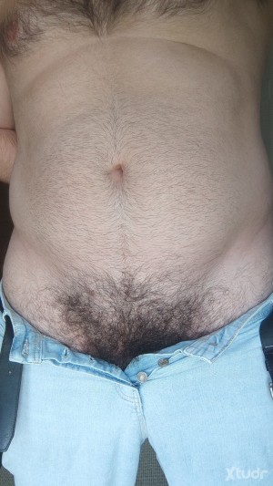 Xtudr - Swrgi: Peludo sumiso enjaulado muy morboso con muy pocos limites y ganas de obedecer. Me gustan los lefazos en la cara, las mamadas ...