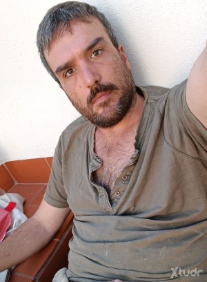 Xtudr - suvasallonuevo: Submissive pig, cum lover, exhibitionist and loves to have his face filled with cum. No anal. No pay
- For you or fo...