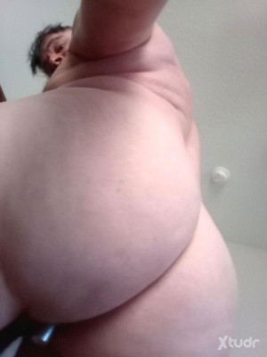 Xtudr - Satanssissybitch666: I'm a submissive bareback sissy bottom slave ddf 38 chubby fat jiggly white bootie in Chattanooga TN will reloc...