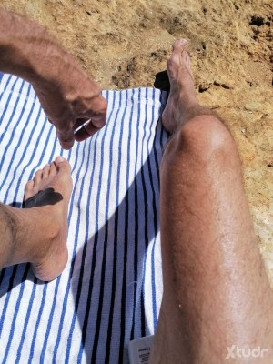 Xtudr - Dom_1: Dominant man
Only real
Only for submissives who want to be so