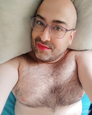 Xtudr - mariadolores: 🥰😍😘 femenina y sumisa doméstica para ti. hablamos y tomamos algo primero?
