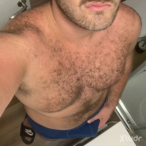 Xtudr - AmoJoven02: Busco guarra sumisa para morbo. Jovenes un plus