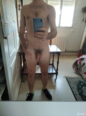 Xtudr - Sub77: Sumiso obediente y morboso buscando amo/s que me usen para complacerles.
Entre mis límites, momificación, trampling, práctica...