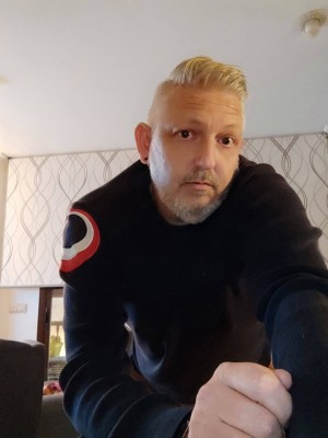 Xtudr - dennisPasivo: I'm 100% passive, vicious, and a pig. I'm looking for a dominant, vicious top. I have a cock-thirsty ass, I like domin...