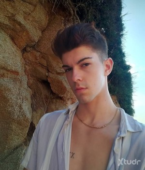 Xtudr - Chemsbcn: Busco quedar ahora, tengo sitio para macho dominante y quiero recibir slam, que me sometan, me use, me rellene, me use pas...