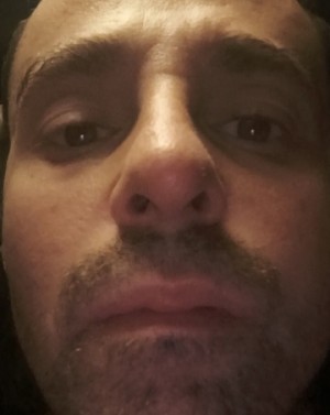 Xtudr - esclavosumiso:  busco un amo al cuál entregarme , que me haga su esclavo  , un macho al cual adorar y estar a sus pies , que me entr...