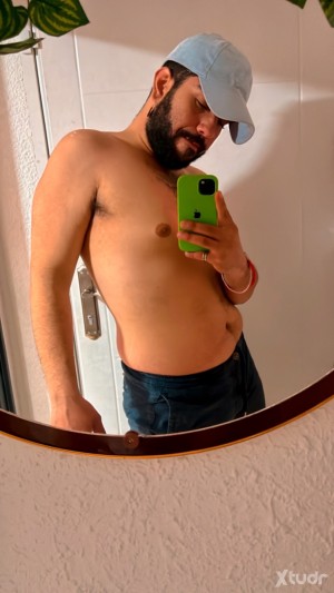 Xtudr - Santosvelas: Busco sexo y depravación, alguien que le guste lluvia dorada y scat 