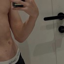 Xtudr - Scateen: Chico de 18 años n...
