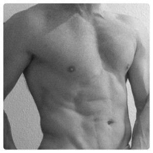 Xtudr - aguila-1: I'm into the world of muscle and sports. In sex, I'm versatile, except for being penetrated. I enjoy getting a good blowjo...