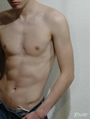 Xtudr - twinkharddom: I'm turned on by humiliation, giving blows, chastity, and having someone at my feet. I also enjoy servitude, financial...