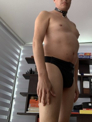 Xtudr - ALEX35LEATHER: Mature with experience in domination and submission, enter and with few limits. Always experimenting. NO CASH AND NO ...