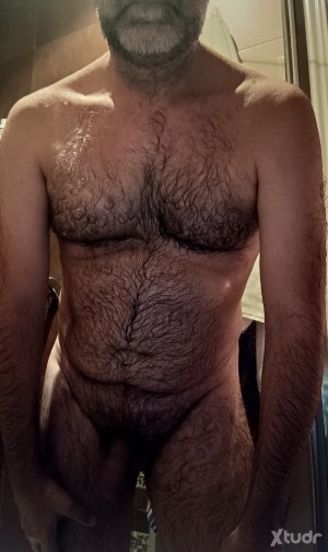 Xtudr - Dadsumi: Maduro muy morboso, busco encontrar tío dominante, me encanta ser sumiso. 
Aunque también me gusta ser dominante con tíos m...