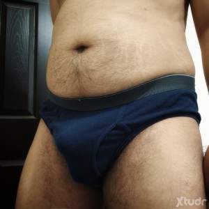 Xtudr - CubSlave20: Soy gordo, velludo y muy cerdo.
Me gusta la humillación y degradación. Soy más un esclavo bufón del que te puedes reír. ...