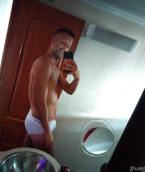 Xtudr - Amoabsoluto: I'm looking for a stable and romantic relationship. I'm looking for a submissive - slave. Here, I'm the one in charge. ...