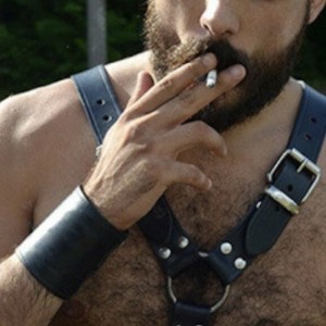 Xtudr - ButchMale: DILF, Dominant man, bi, macho, from the neighborhood, fabric of bastard, pig and vicious looking for submissive men to fu...