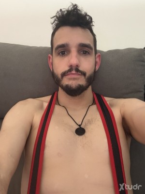 Xtudr - cerdeomad: Pasivo 10000% sumiso, complaciente, muy puta y muy muy cerdo.🐽 Me flipan los lapos, especialmente en la boca;  meos donde...