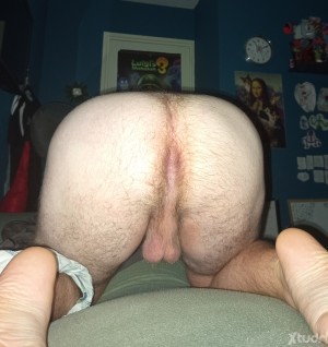 Xtudr - YoungBitchSlave: Young bitch/slave for my master / daddy. I want to be used and punished. Please use me I beg you 