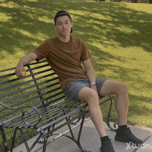 Xtudr - Joaquin_Keirnan: Currently in PH for vacay. Join me! Ig: j.kqnnn DM +1 760 699 1450