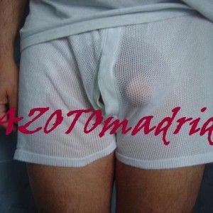 Xtudr - AZOTOmadrid: I'm looking for mature submissive men, over 60, with clear ideas and their head on their shoulders... preferably from M...