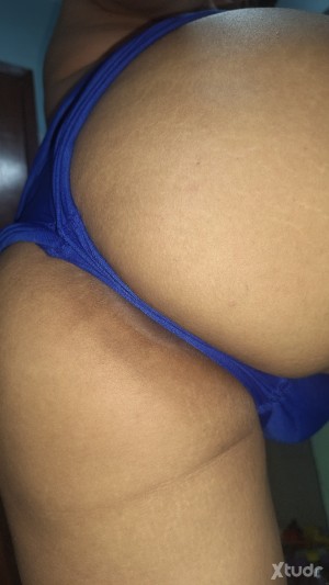 Xtudr - williambaas235: virgencito queriendo experimentar algo por primera vez :3
puedes pedir fotos si gustas para conocerme mas
gordito, p...
