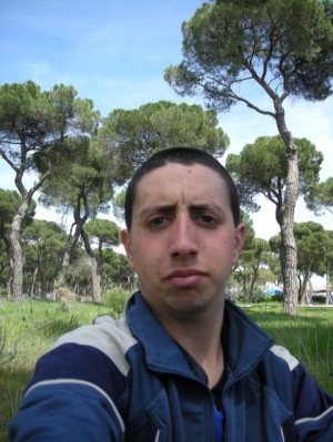 Xtudr - esclavo38bilbao: I'm a daring guy, I like toys, dildos, pugs, inflators, that tie me up and destroy my ass, I also let myself get sp...