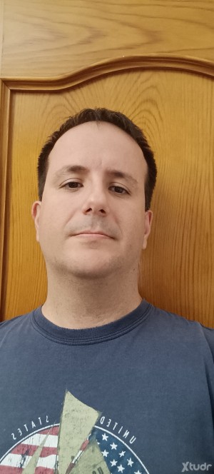 Xtudr - jjgl: Morbo, y de ahí a lo q surja. Me va ciber tb. No mucho mayores que yo.