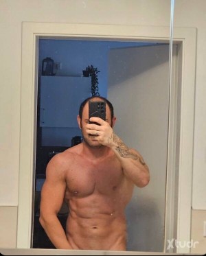 Xtudr - Masterfindom001: I am a confident and commanding Findom Master who values discipline, respect, and loyalty. I enjoy taking the lead ...