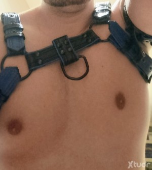 Xtudr - Amo_alc: Busco esclavo que me sirva, mejor si es versátil. No más de 40 años aprox. 
Me gusta el castigo físico, psicológico, lapos,...