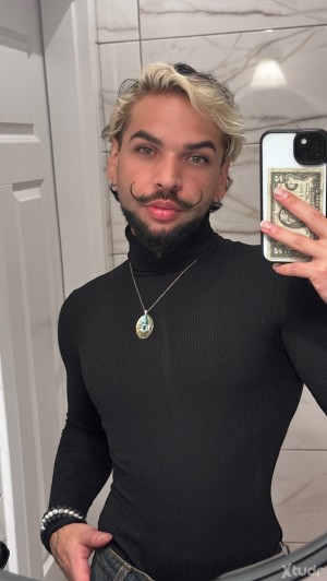Xtudr - LuanVyskocil: Luan | 28 | Barcelona
No binarie, queer, y dueño de un estilo que no pide permiso. Soy colorista y estilista: me gusta...