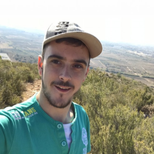 Xtudr - esclavoguarrojoven: I'm a young and trashy bitch who swallows everything, rape me, use me as a toilet.. NO CASH