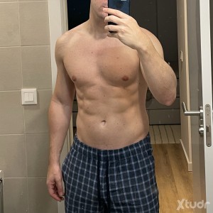 Xtudr - sub_btm7: Chico sumiso de bcn buscando Amo. 
