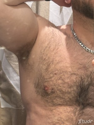 Xtudr - Dom37: Tio wapete, fuertote, dominante. Adicto a cerdear. Sobacos imprescindible, gayumbos currados, jugar con lefa, lapos. Me molan...