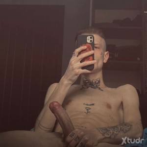 Xtudr - zeu_sum: NOVEDAD EN MADRID AMO CASH/FINDOM 
LO UNICO QUE ME PONE DE TI ES TU DINERO
VERS MÁS PASIVO, SOLO FOLLO A PELO (tomo PrEP)
M...