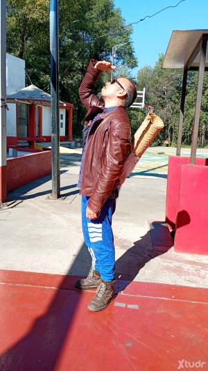 Xtudr - FFrankyvers: Tengo preferencia por fisting fuera del juego de roles BDSM. En el escenario BDSM, tengo poca experiencia y  estoy busc...