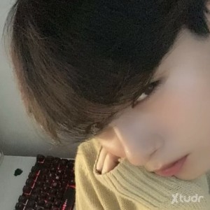 Xtudr - 0_dAxzy: Looking for the right one