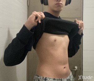 Xtudr - Subslave_feet10: I'm looking to serve a superior man and be used as he likes.
I like feet, golden rain, sweat, forced chastity, bein...