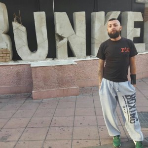 Xtudr - seco: You see my face? because you already know what there is, I do not go the empty profiles, I am a morbid uncle, with the desire ...