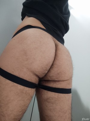 Xtudr - SumisoBBcn: Submissive bastard who loves being used, shared and impregnated