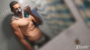 Xtudr - Alessandro7: Only dudes, who are physically fit, (Athletes) if not, don't even bother sending a message.